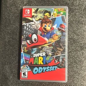 Nintendo Switch Super Mario Odyssey - Red